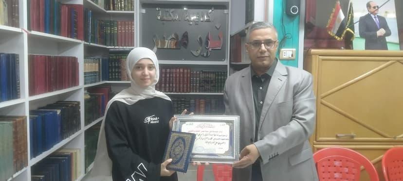 صورة من الألبوم