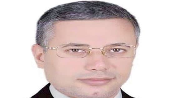 د. عبدالباسط هيكل أستاذ تحليل الخطاب الدينى بجامعة الأزهر لـ الأهرام: « الجماعة» تثير الانفعالات.. وتفشل فى تحريك العقول