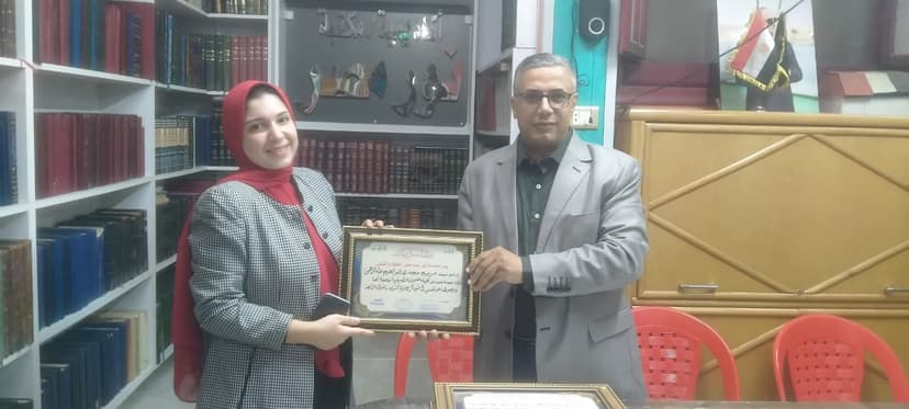 صورة من الألبوم