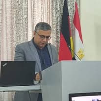 صورة من الألبوم