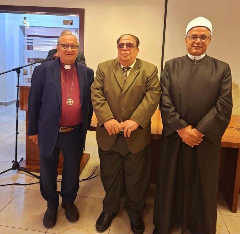 صورة من الألبوم