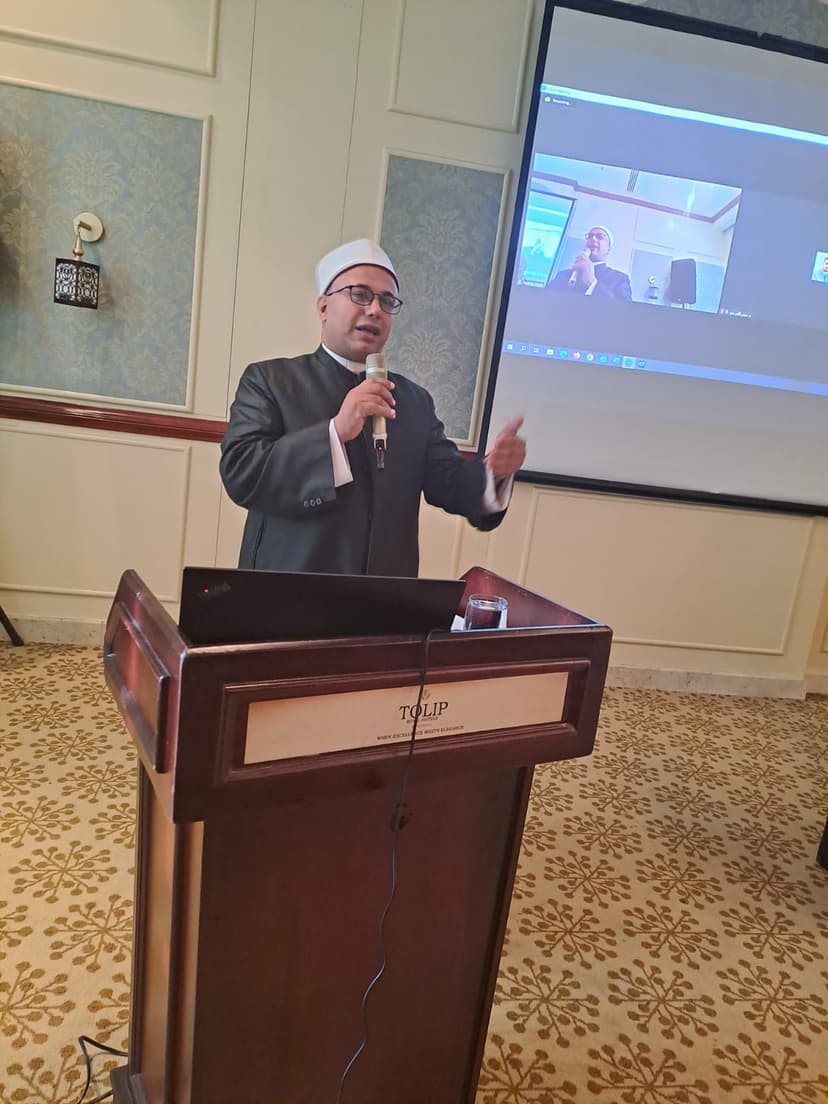صورة من الألبوم