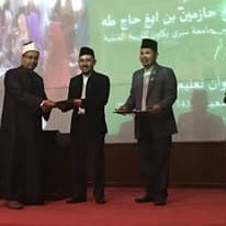 صورة من الألبوم