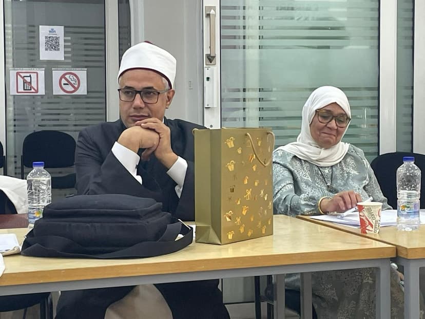 صورة من الألبوم