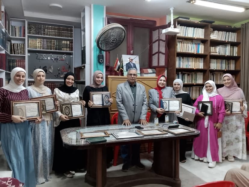 صورة من الألبوم