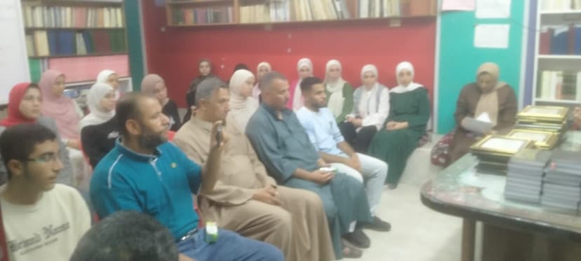 صورة من الألبوم
