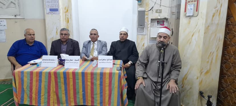 صورة من الألبوم