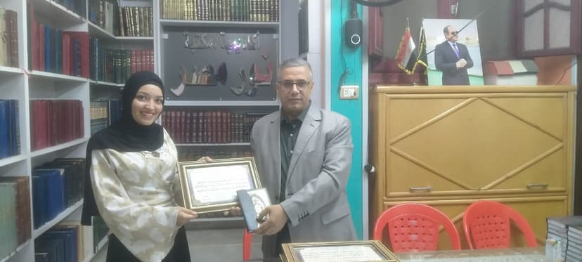 صورة من الألبوم